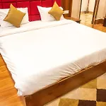 Kiran Palace
