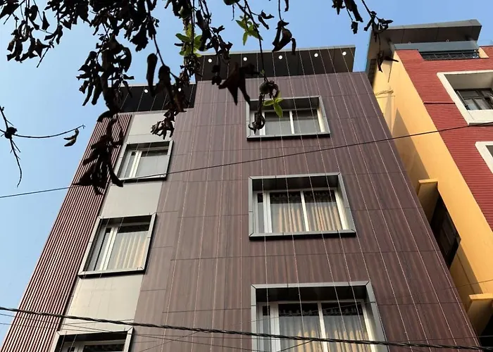 Kiran Palace